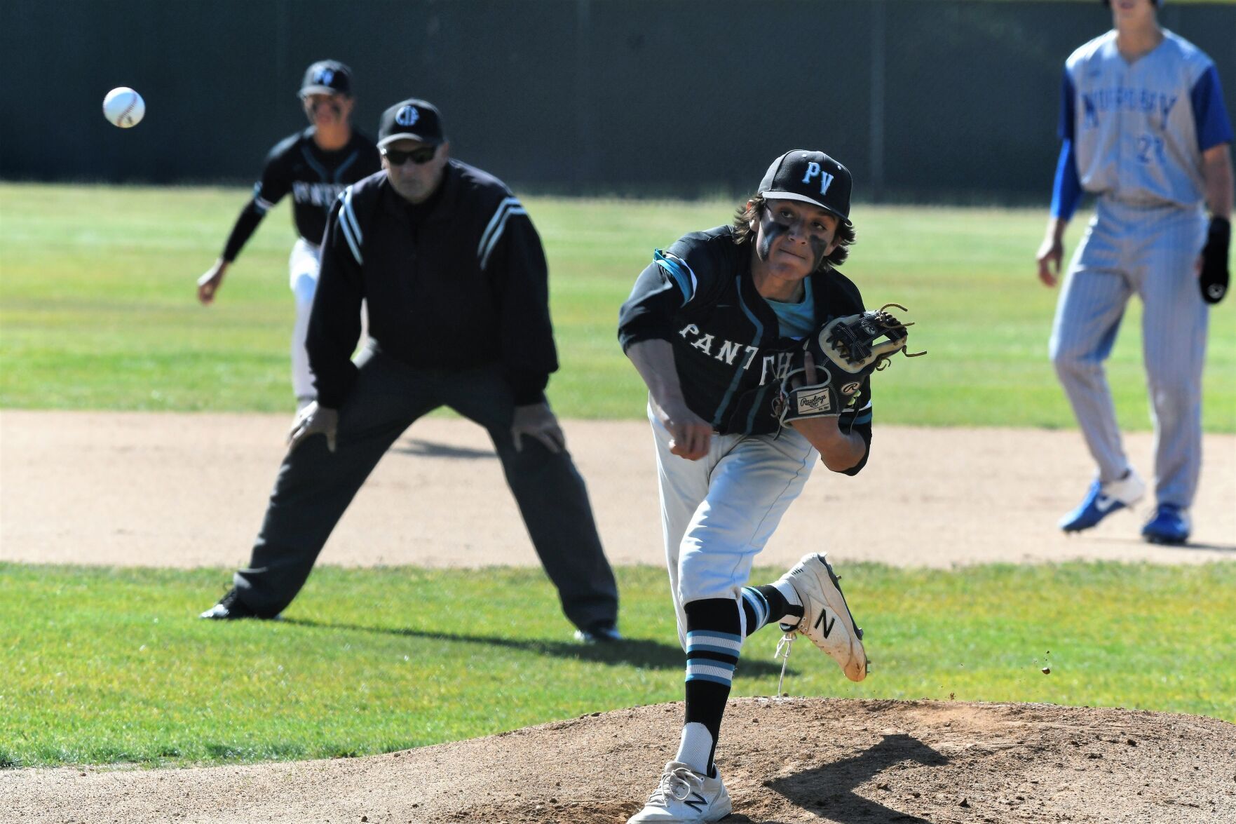 051222 MBHS PVHS BSB 03.JPG